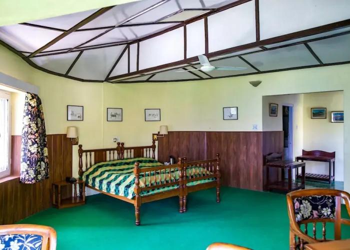 Udechee Huts Hotel