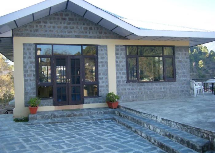 Udechee Huts Hotel