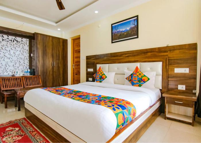 Fabhotel The Eden