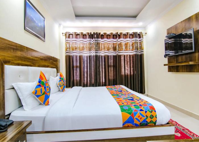Fabhotel The Eden