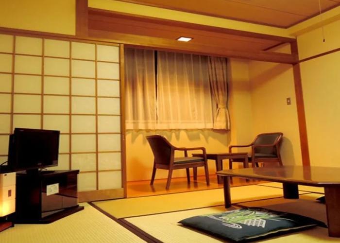 Hotel Laspa Takazaki