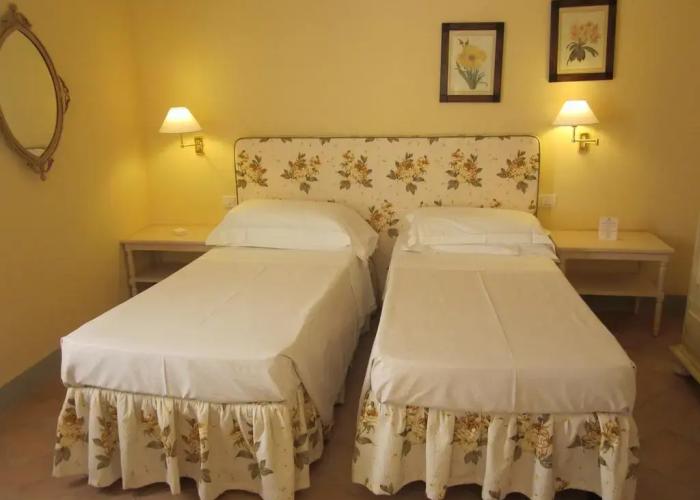 Tenuta Di Artimino Apartments