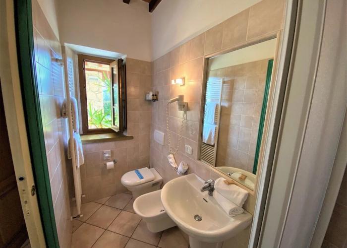 Tenuta La Lupa Country Hotel