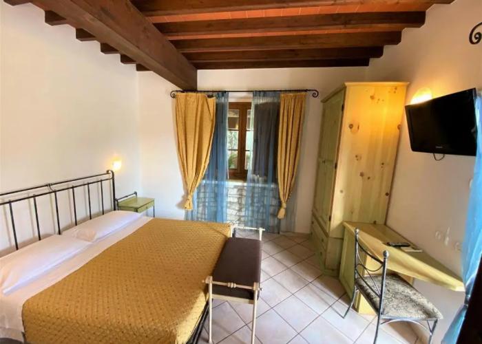 Tenuta La Lupa Country Hotel