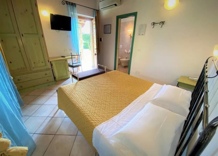 Tenuta La Lupa Country Hotel