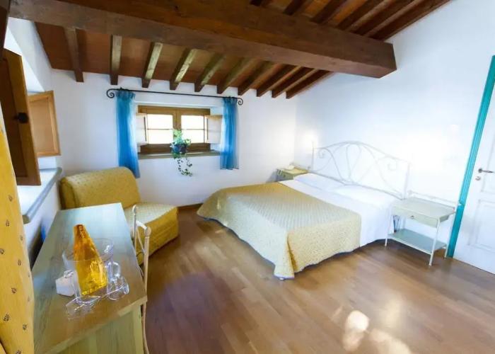 Tenuta La Lupa Country Hotel