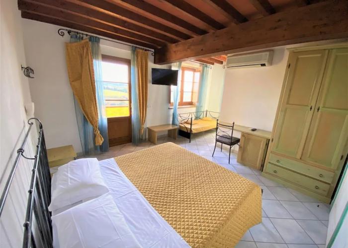 Tenuta La Lupa Country Hotel