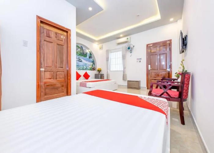 Super OYO 598 Peony Hotel