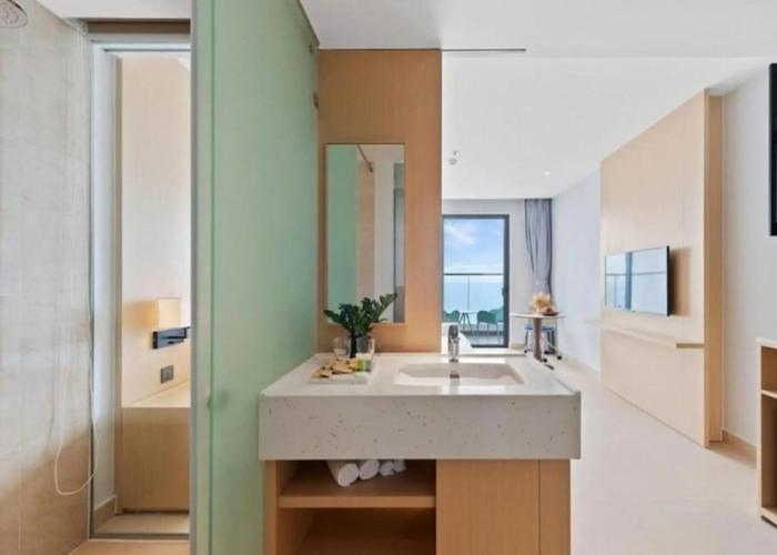 Cam Ranh Nha Trang Seaview Condotel