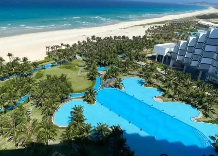 Arena Cam Ranh Beachfront Condotel
