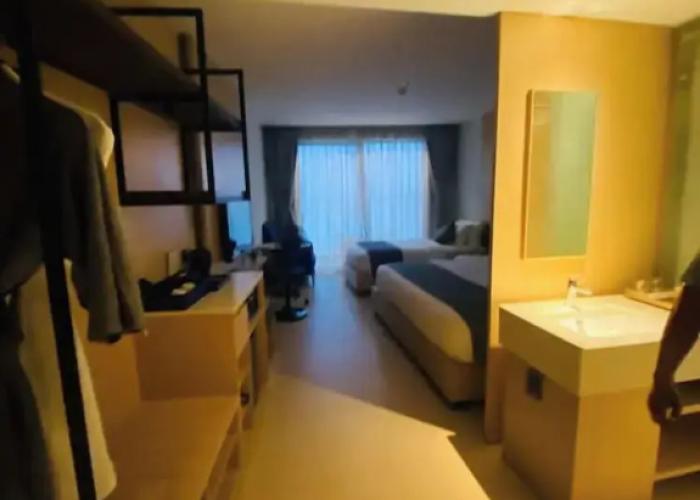 Arena Cam Ranh Beachfront Condotel