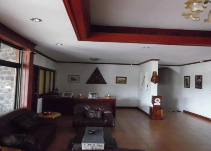 Vansana Plain of Jars Hotel