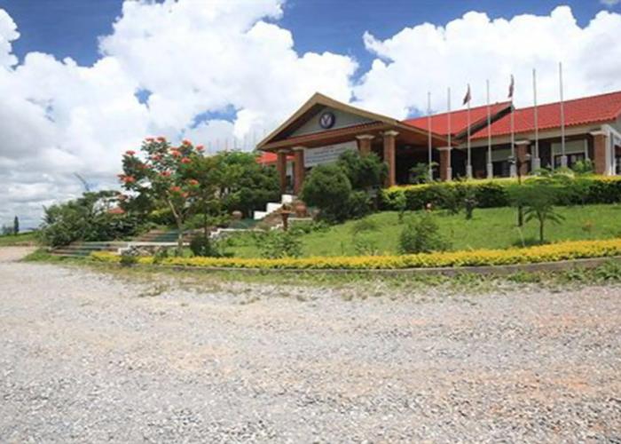 Vansana Plain of Jars Hotel