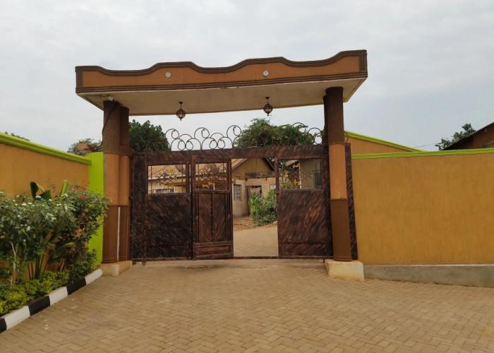 Sibyangu Standard Hotel