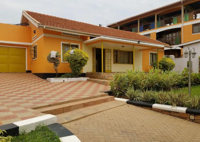 Sibyangu Standard Hotel