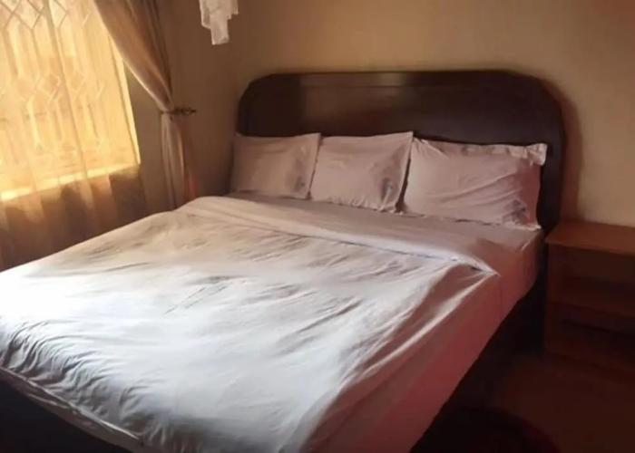 Bunyonyi Inn Hotel