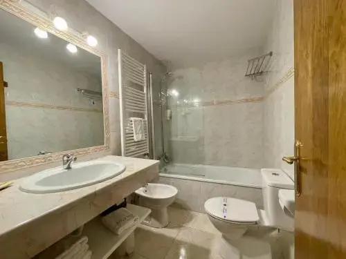 Aparthotel les Corts