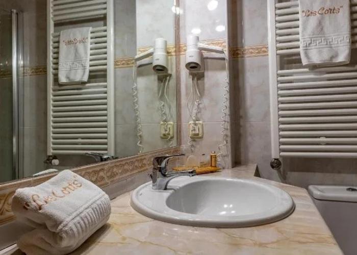 Aparthotel les Corts