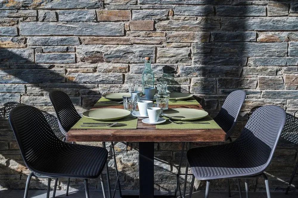 фото Hotel Llivia
