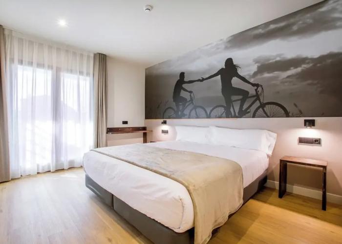 Hotel Llivia