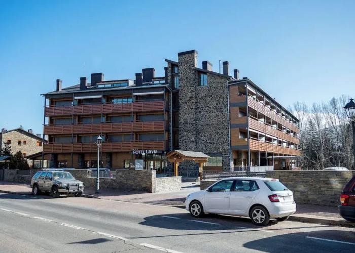 Hotel Llivia