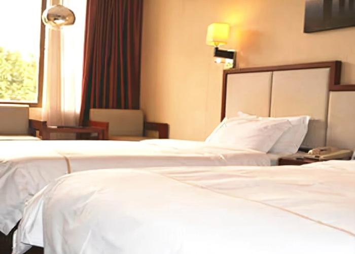 Shamian Hotel