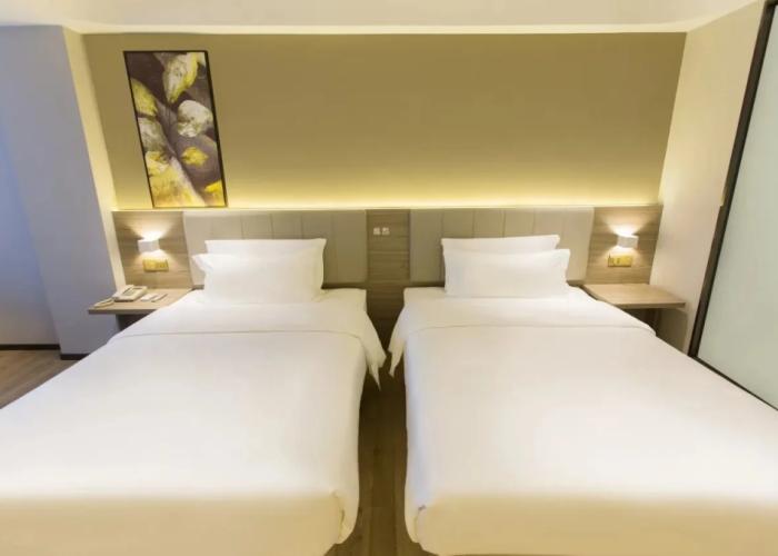 7 Days Inn (Guangzhou Jingxi Nanfang Hospital Tonghe Metro Station)