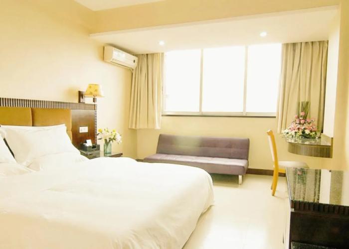 Wings Hotel