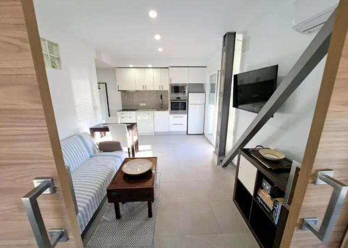 Alicante Skylights Apartments