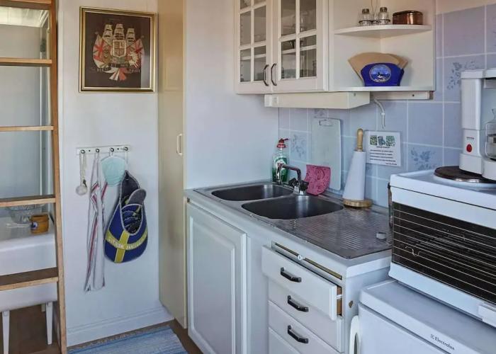 3 Person Holiday Home in Gullholmen