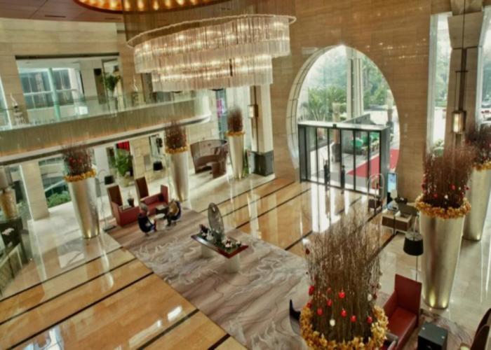 Royal Garden Hotel