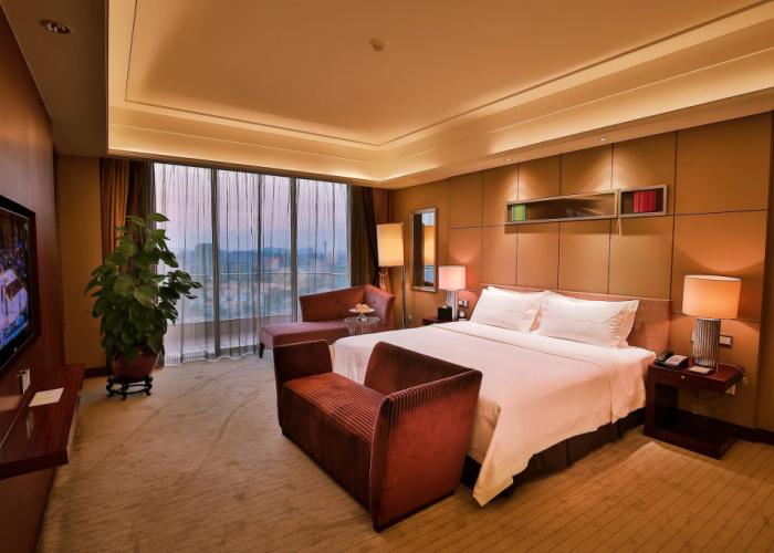 Royal Garden Hotel