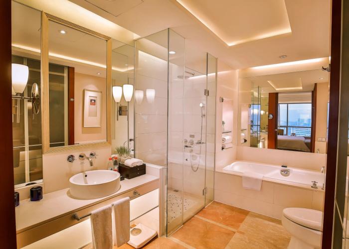 Royal Garden Hotel