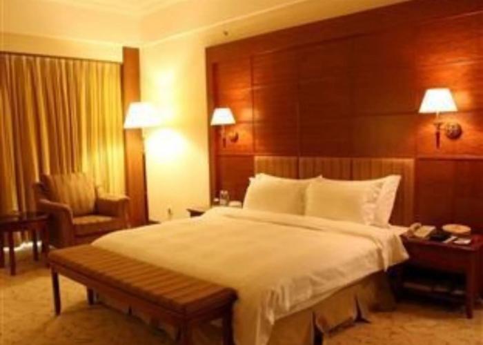 Gladden Hotel Shilong