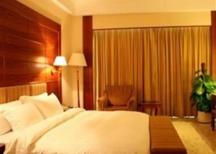 Gladden Hotel Shilong
