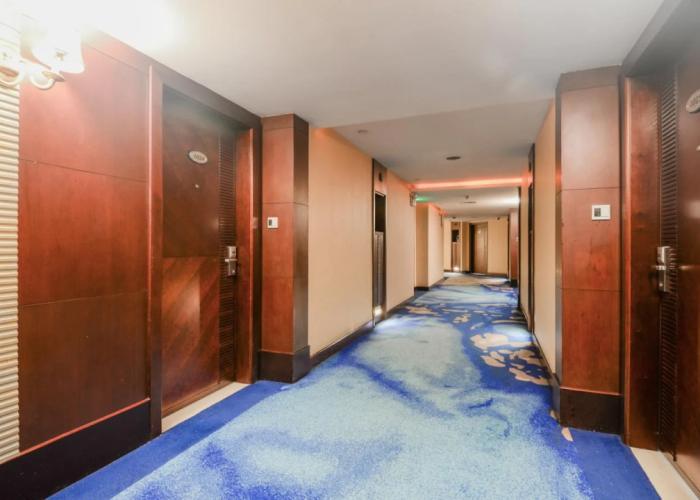 CP Peninsula Hotel