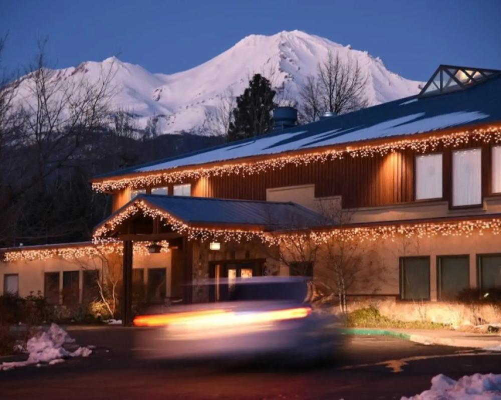 Mount Shasta Resort