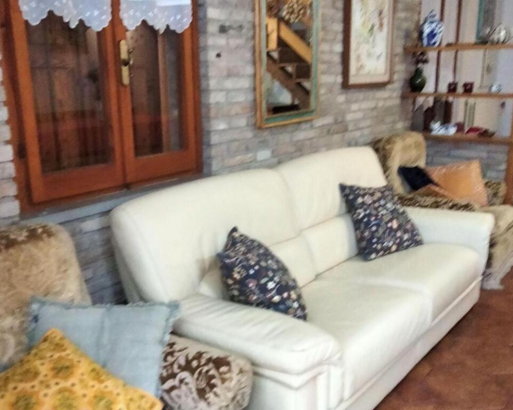 Holiday Home Fiorenzuola Acacie in Montemaggiore