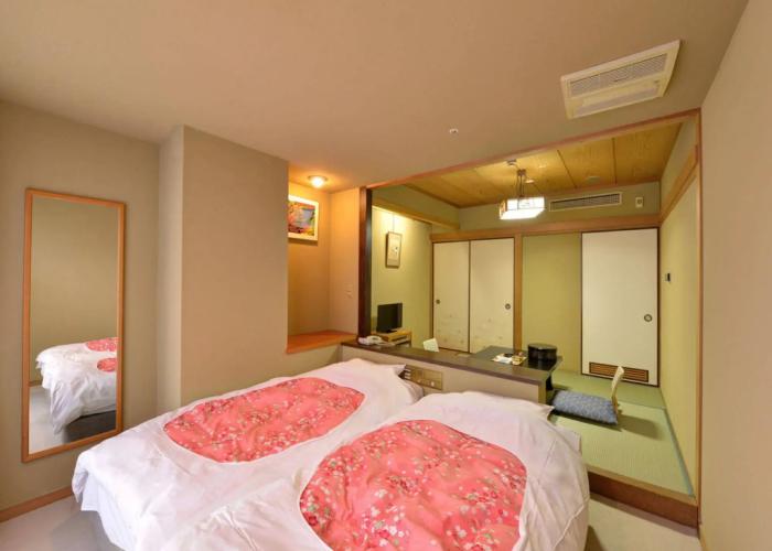 Monogusanoyado Hanasenkyo