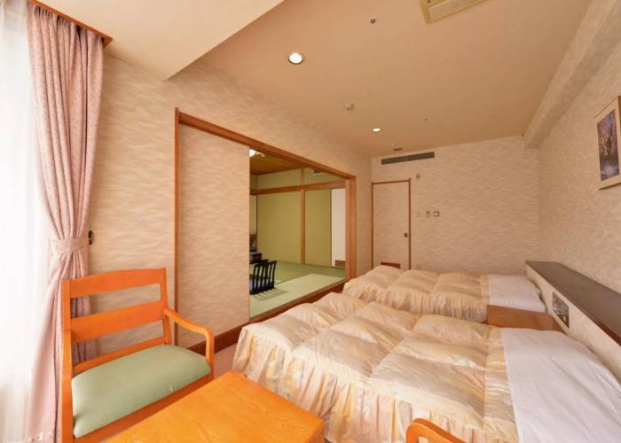 Monogusanoyado Hanasenkyo