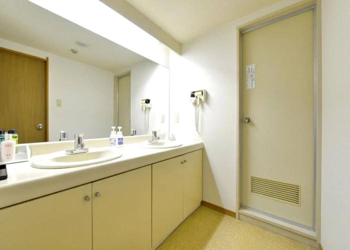 Monogusanoyado Hanasenkyo