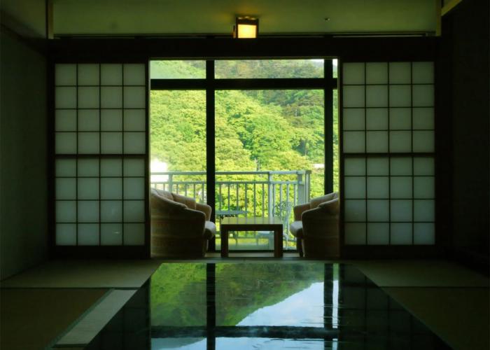 Monogusanoyado Hanasenkyo