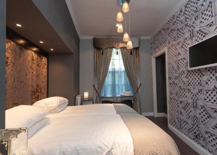 City Retreat Edinburgh