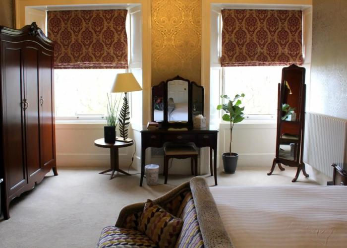 24 Royal Terrace