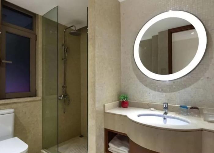 Sanya Seacube Holiday Hotel