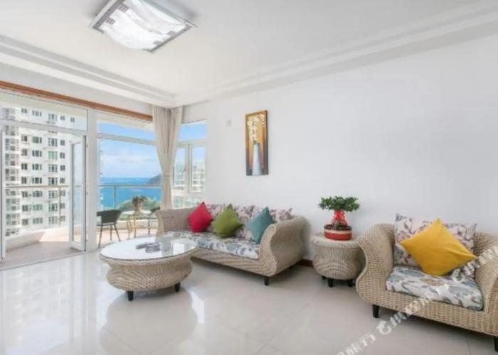 Sanya Hai Hua Apartment