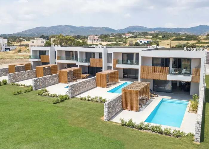 Aethrion Luxury Villas & Suites