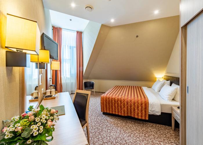 Novyij Petergof Hotel