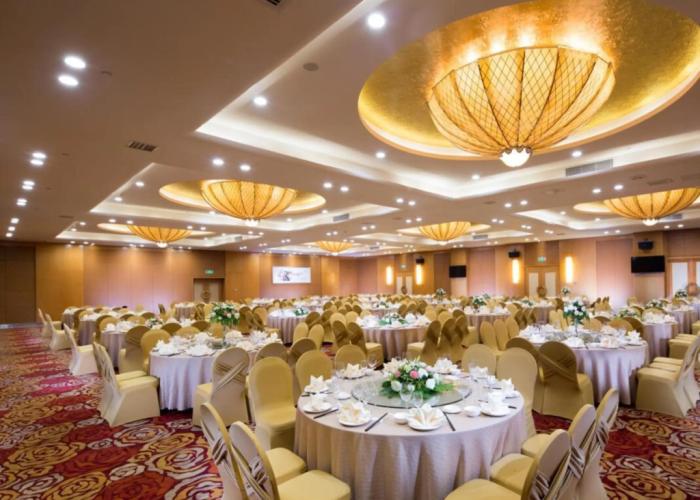 The Grand Plaza Hotel