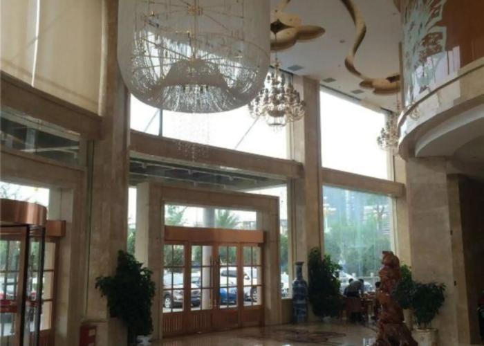 New Huatian Hotel